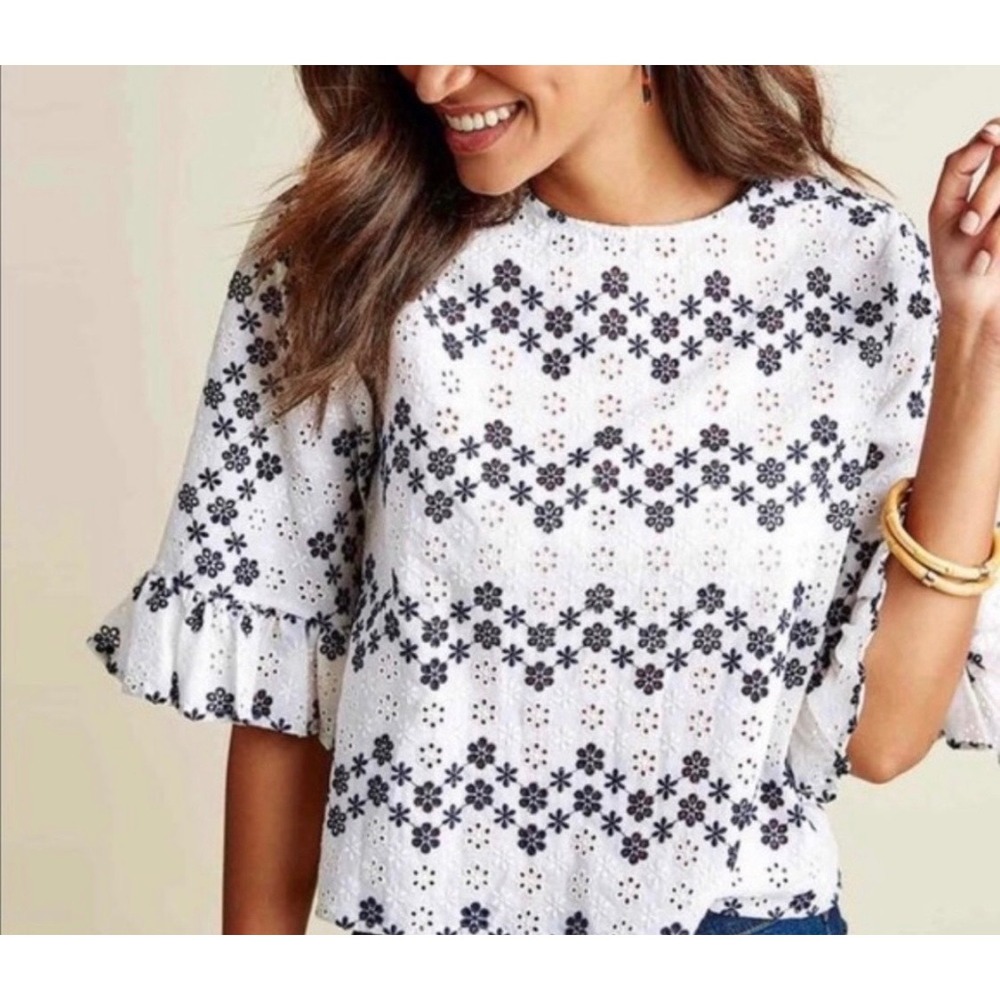 Vineyard Vines Floral Eyelet Ruffle Sleeve Top White Navy 2W000031 Small